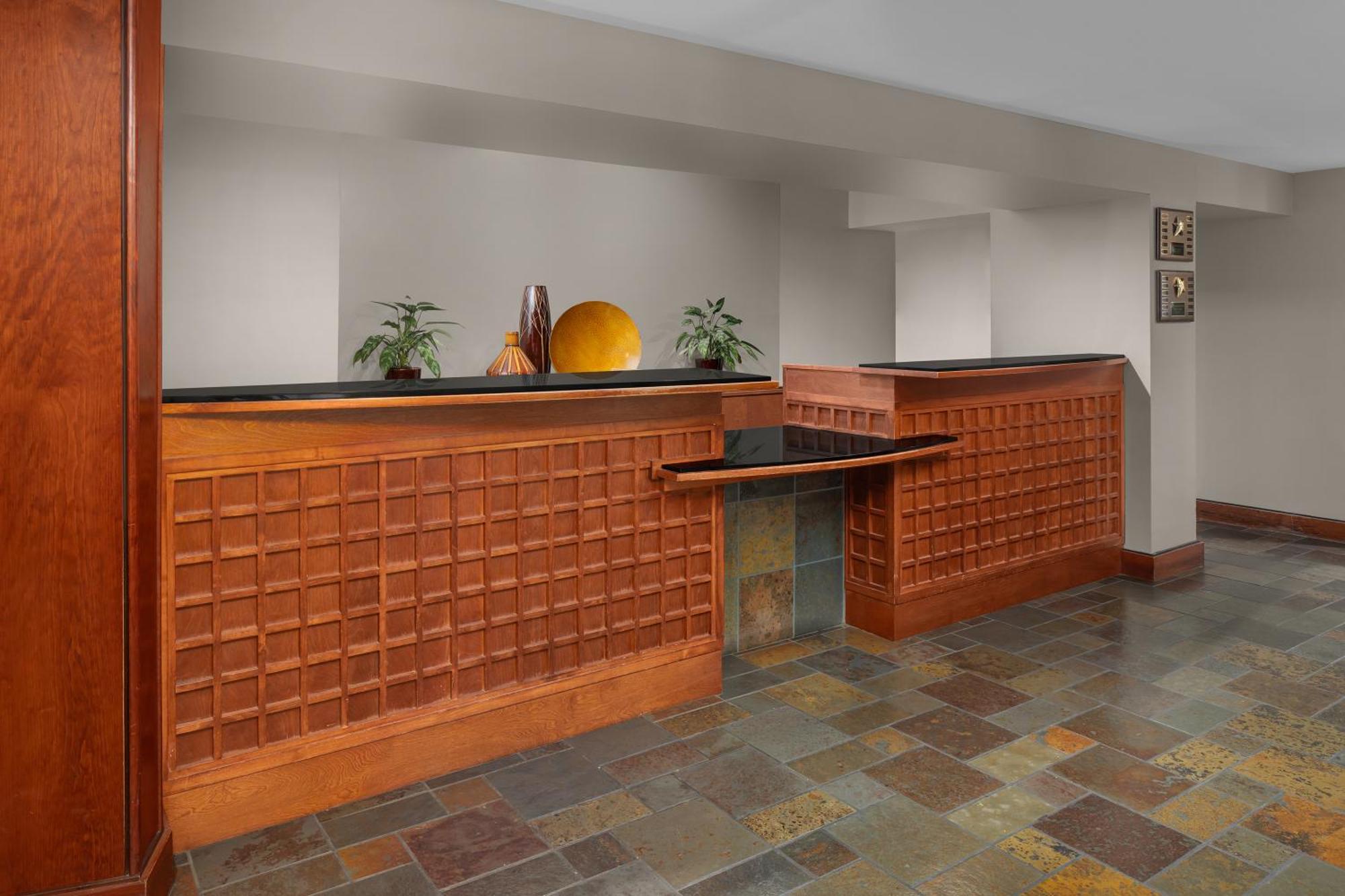 Larkspur Landing Extended Stay Suites Белвью Экстерьер фото